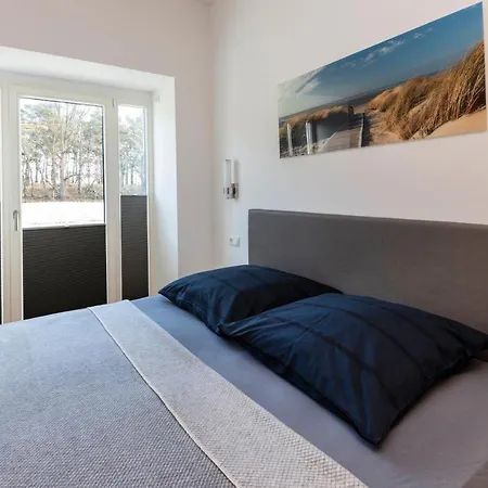 Safari Prora - Mit Sauna Und Direktem Strandzugang דירה *