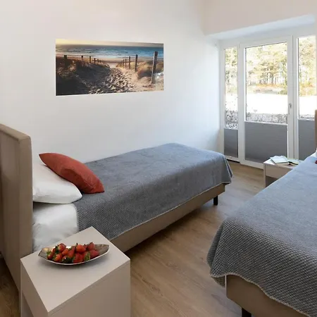 Safari Prora - Mit Sauna Und Direktem Strandzugang דירה