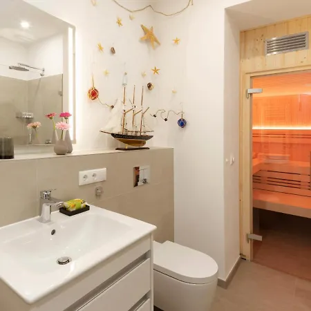 Safari Prora - Mit Sauna Und Direktem Strandzugang דירה